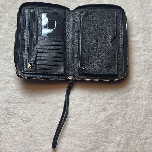 Silpada Zip Around Wristlet Black Leather With Cow Fur Accent - Picture 6 of 15